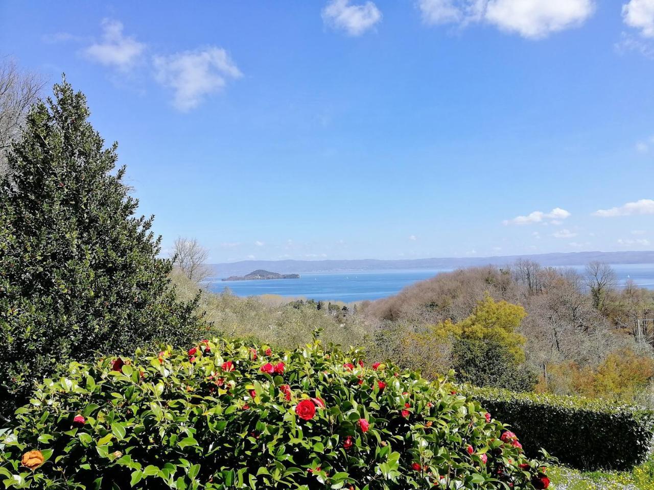 Poggiolindo B&B Capodimonte Bagian luar foto